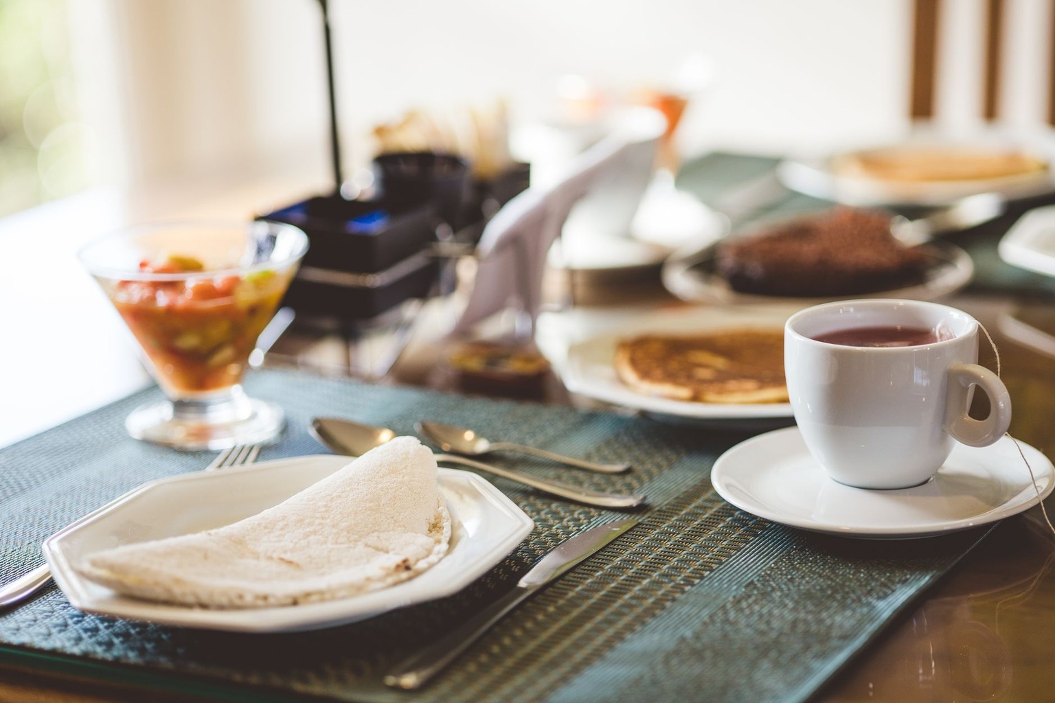 Receitas leves para dias quentes — Adapte suas refeições para diferentes momentos do dia